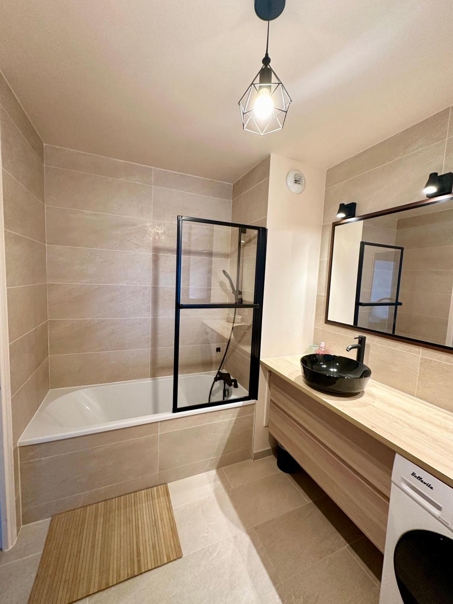 Apartment Chaleureux - *